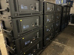 LYON W/DOLLIES IN EXCELLENT CONDITION!